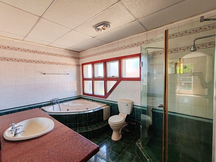 3 Bedroom Property for Sale in Grimbeeck Park North West